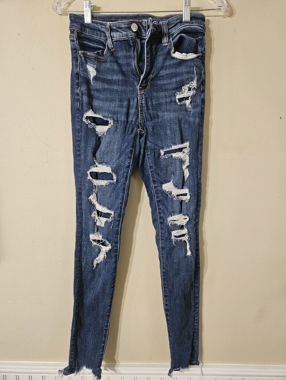 American Eagle Super Hi Rise Distressed Stretch Jeans Size 4